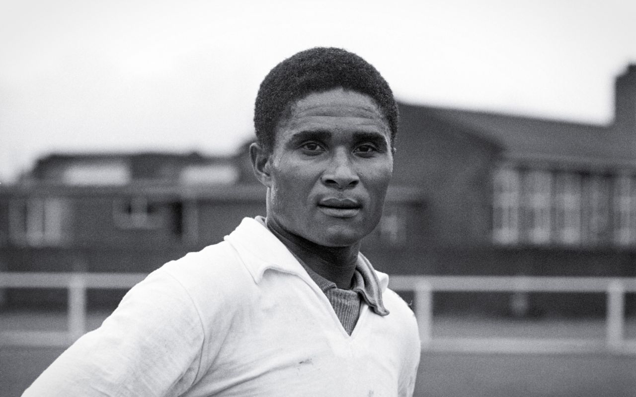 Eusébio - The Black Panther of Football