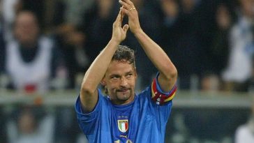Roberto Baggio - The Divine Ponytail
